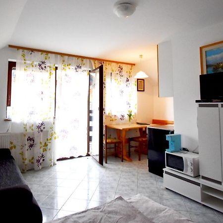 Apartment Kolman بوينج المظهر الخارجي الصورة