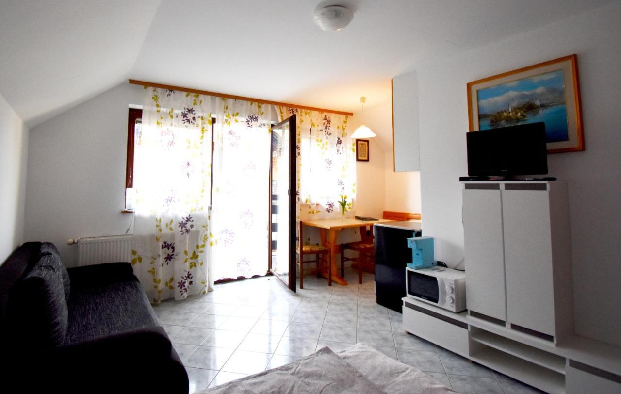 Apartment Kolman بوينج المظهر الخارجي الصورة